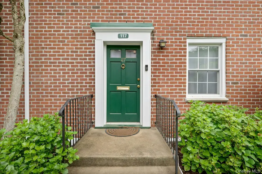 7 Fieldstone Drive #117, Hartsdale, NY 10530 - #2