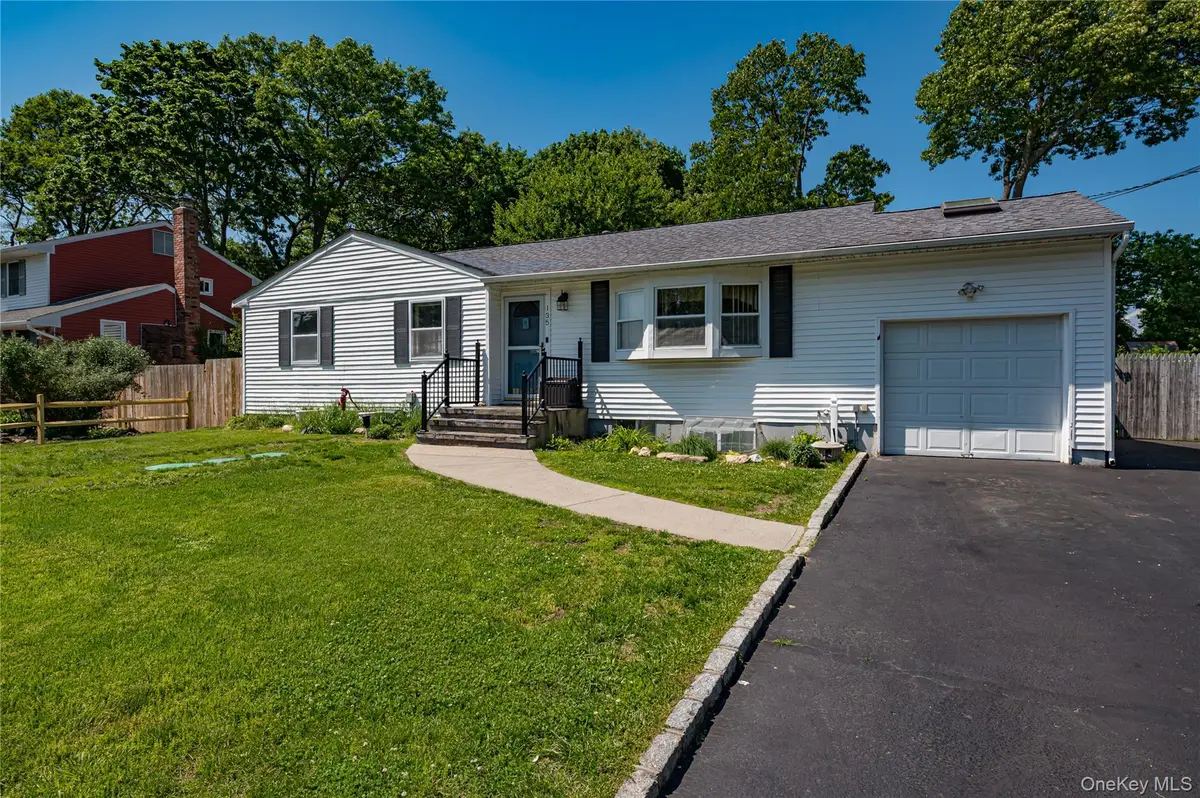 135 Howard Street, Port Jefferson Station, NY 11776 - #1