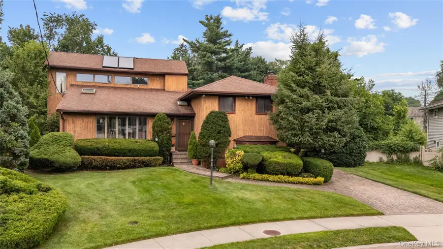 65 Elmtree Lane, Jericho, NY 11753 - #2