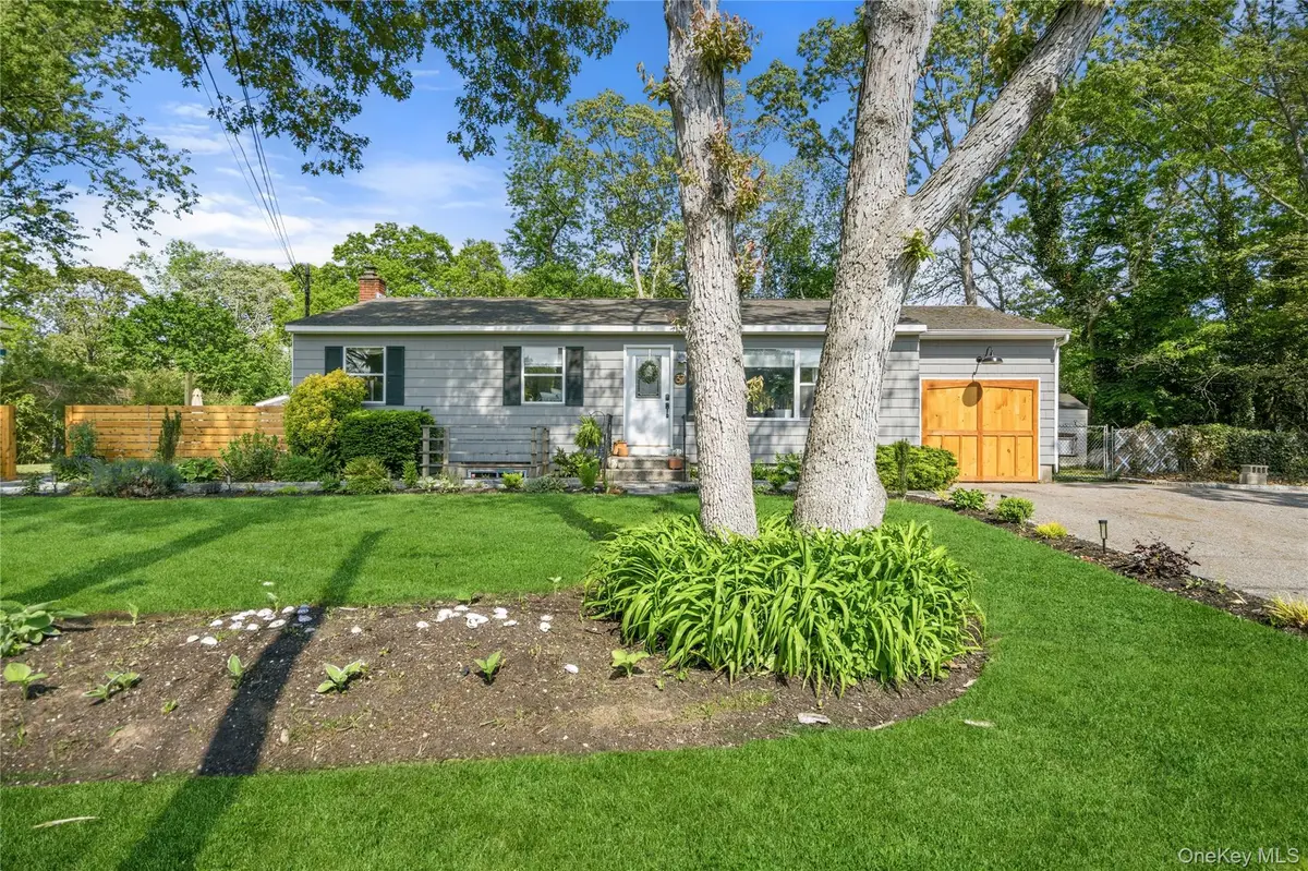 37 Aberdeen Drive, Mastic, NY 11950 - #1