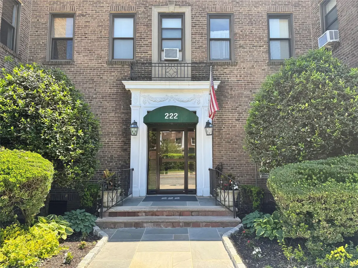 222 7th Street #2B, Garden City, NY 11530 - #1