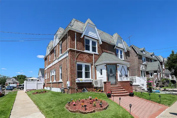 95-20 239th Street, Floral Park, NY 11001