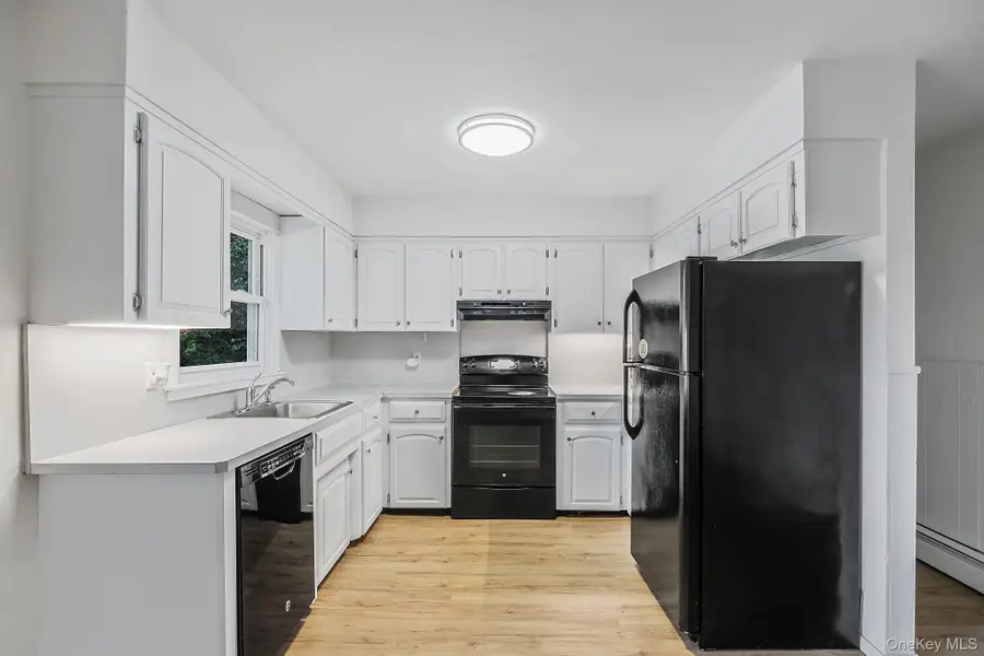 2 Linden Avenue, Holtsville, NY 11742 - #3