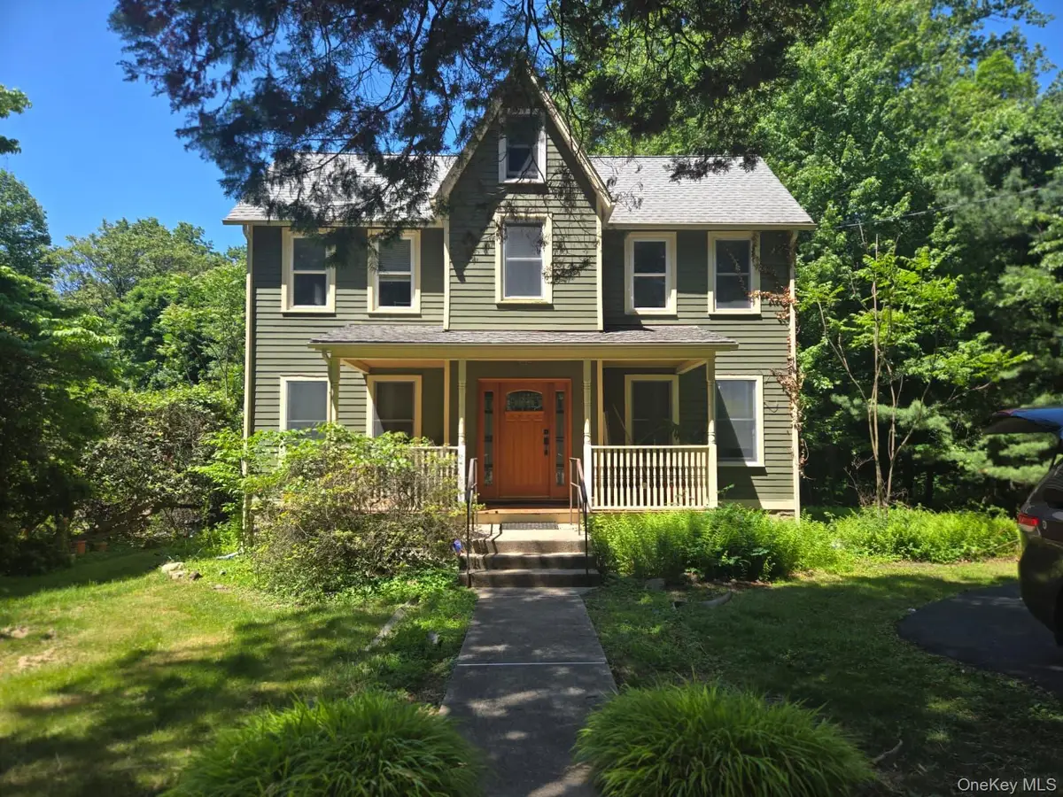 248 N Highland Avenue, Chestnut Ridge, NY 10965 - #1