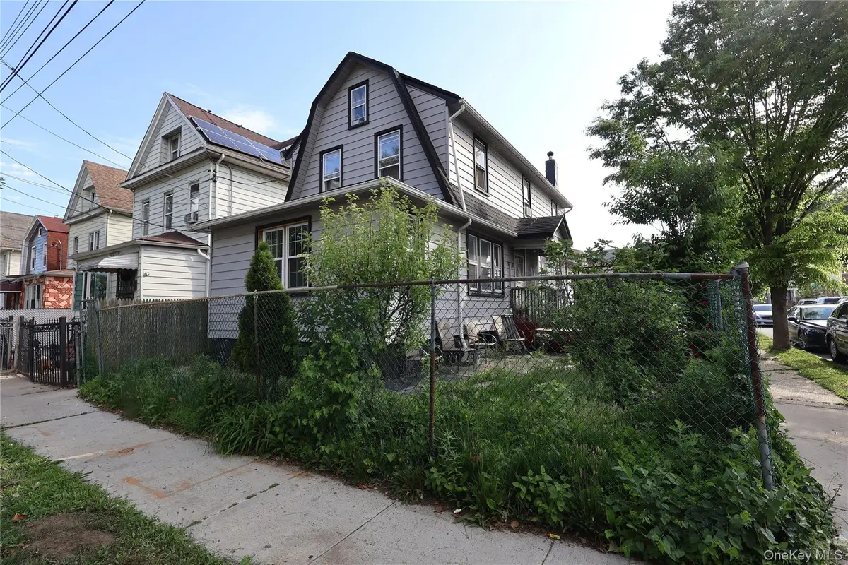 94-02 125th Street, South Richmond Hill, NY 11419 - #1