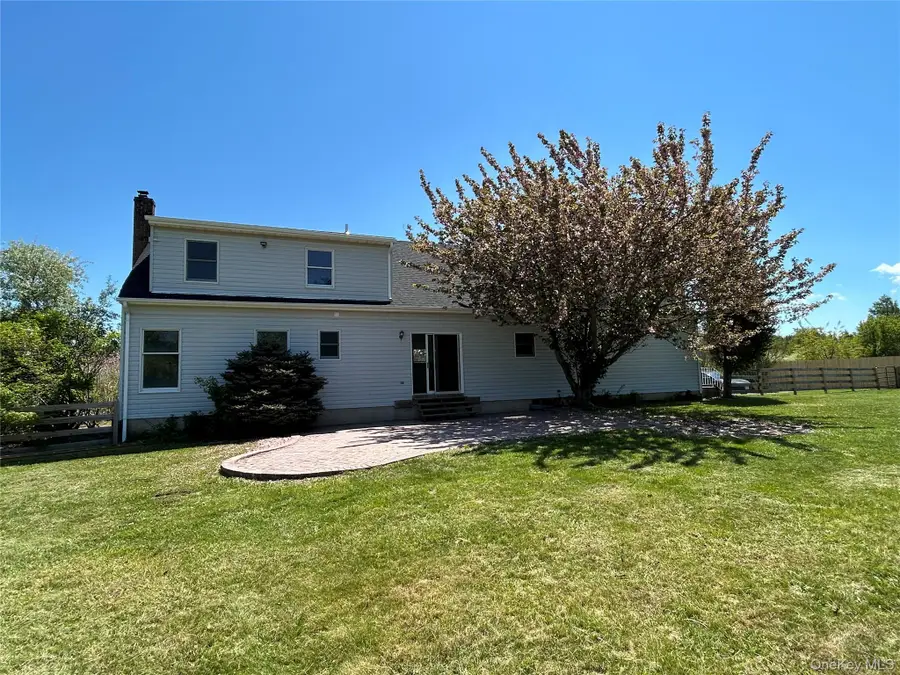 24 Kimberly Court, Baiting Hollow, NY 11933 - #3