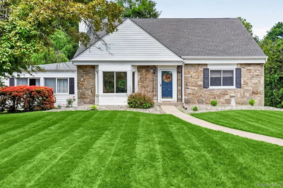194 Wilbur Boulevard, Poughkeepsie, NY 12603 - #1