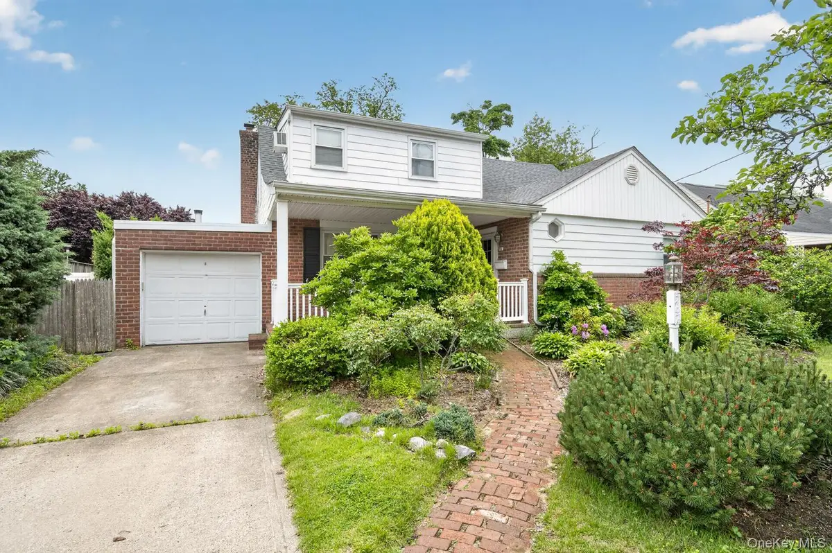 567 Pearl Street, Oceanside, NY 11572 - #1