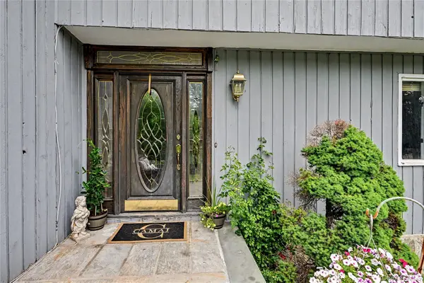 26 Mandy Lane, Mahopac, NY 10541