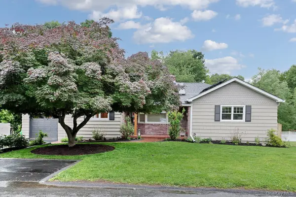 29 Clinton Avenue, Tappan, NY 10983