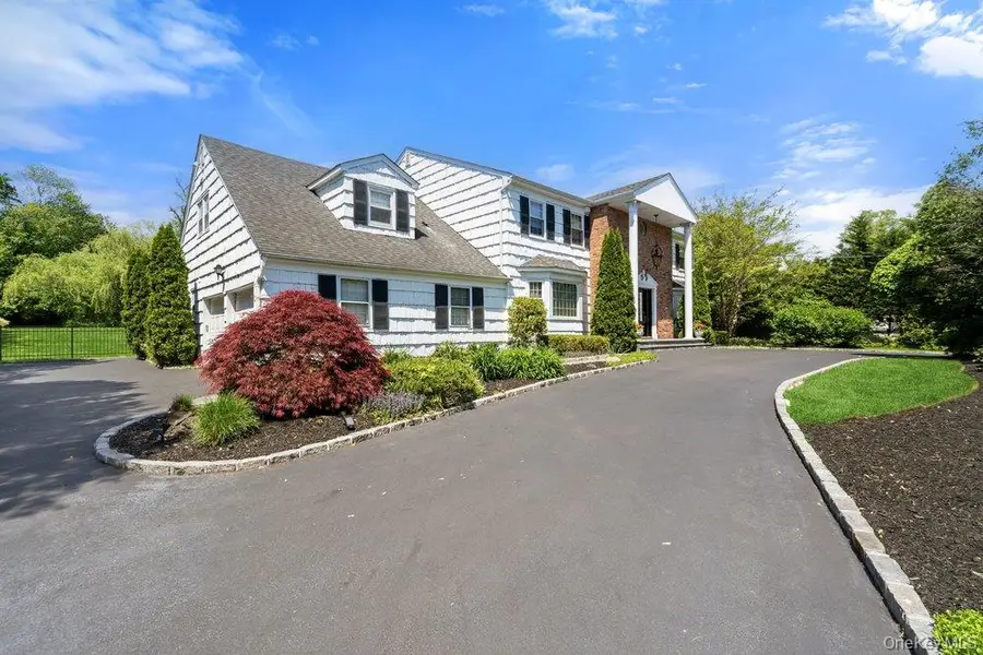 119 Plainview Road, Woodbury, NY 11797 - #3