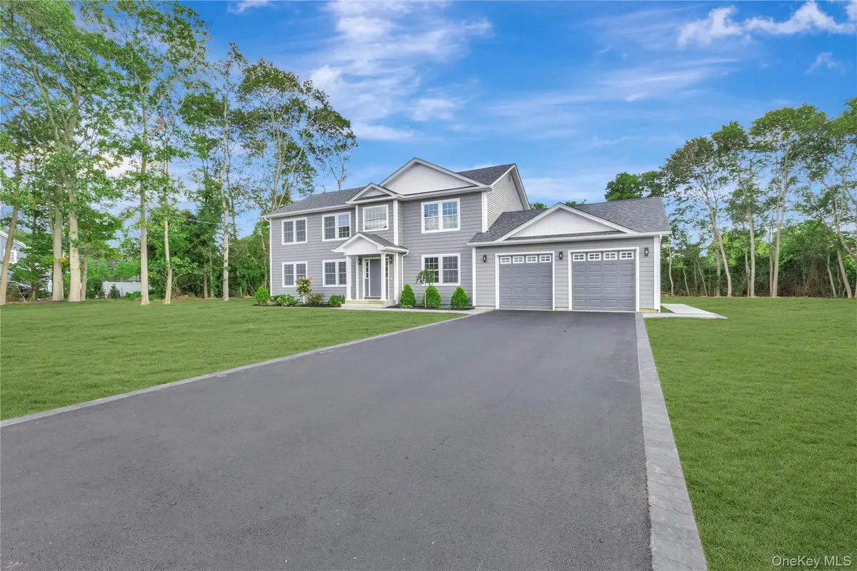 92 Park Street, Blue Point, NY 11715 - #1