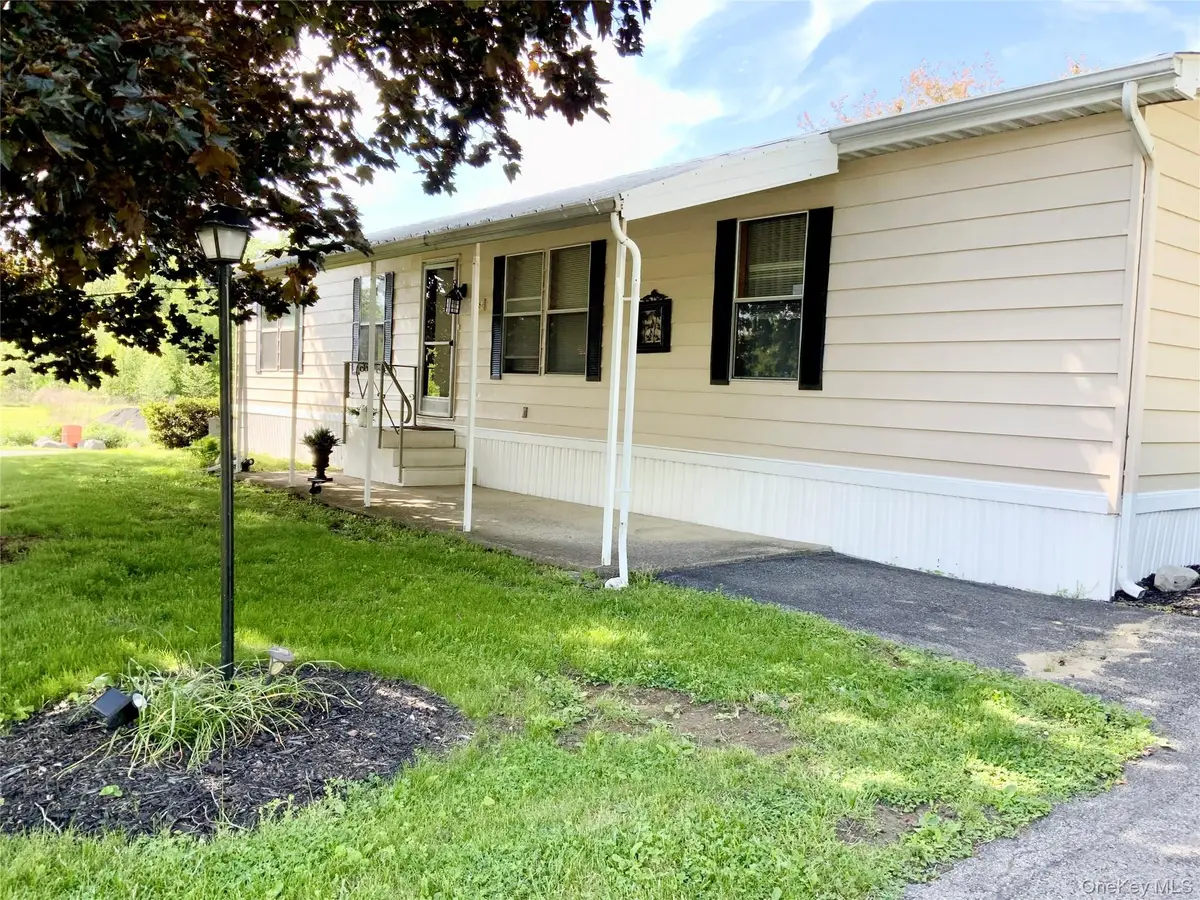18 Cook Lane, New Paltz, NY 12561 - #1