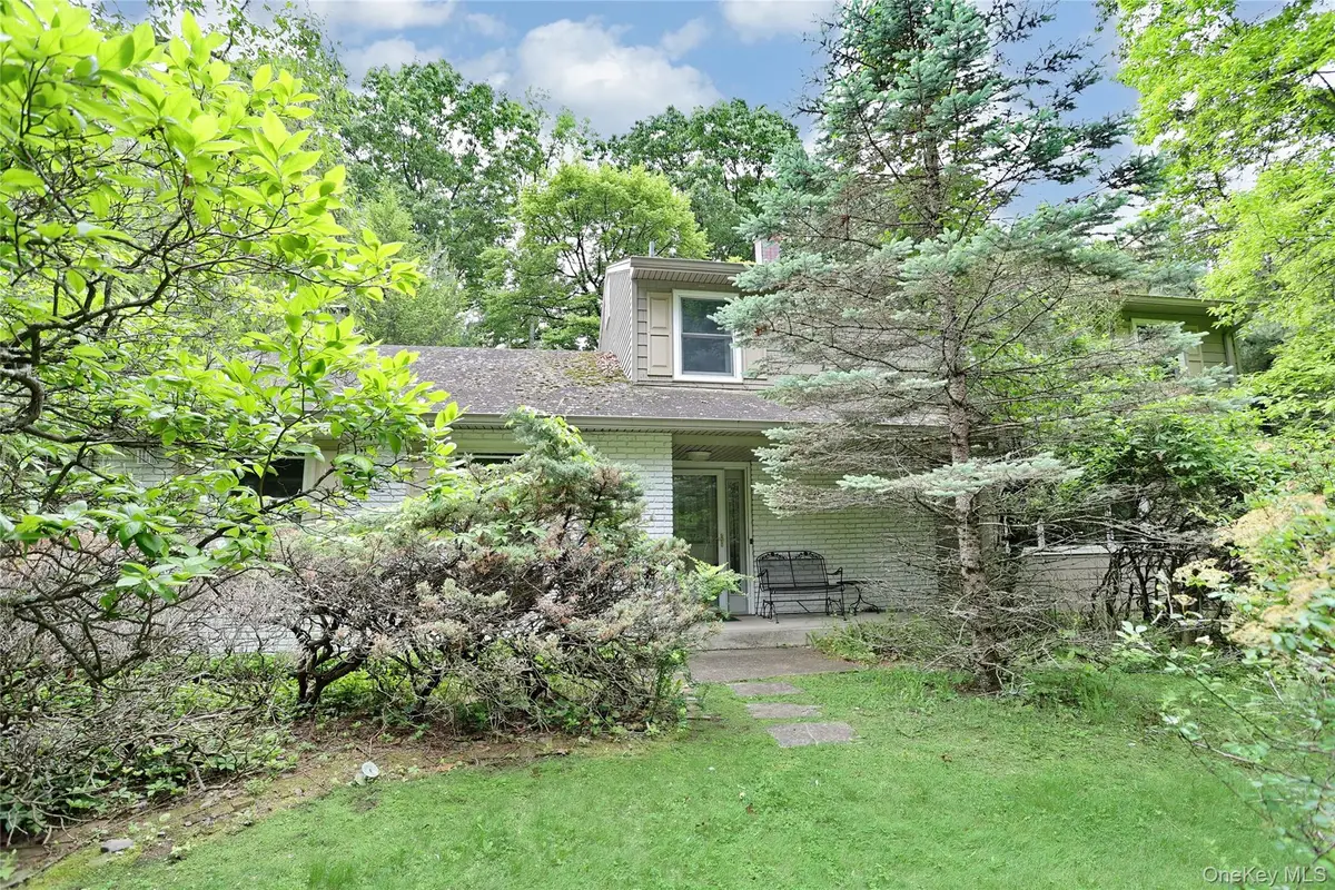 8 Swallow Avenue, Spring Valley, NY 10977 - #1