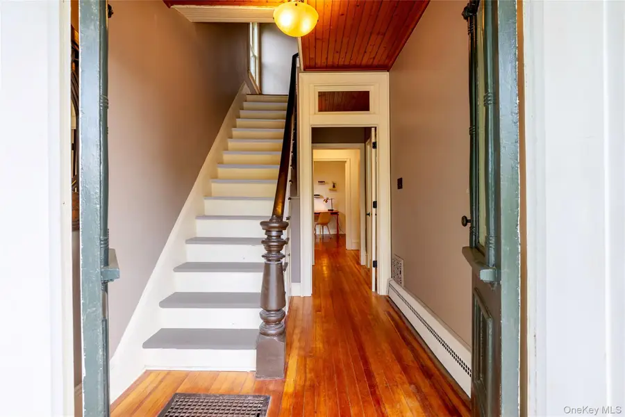 102 Clifton Avenue, Kingston, NY 12401 - #2
