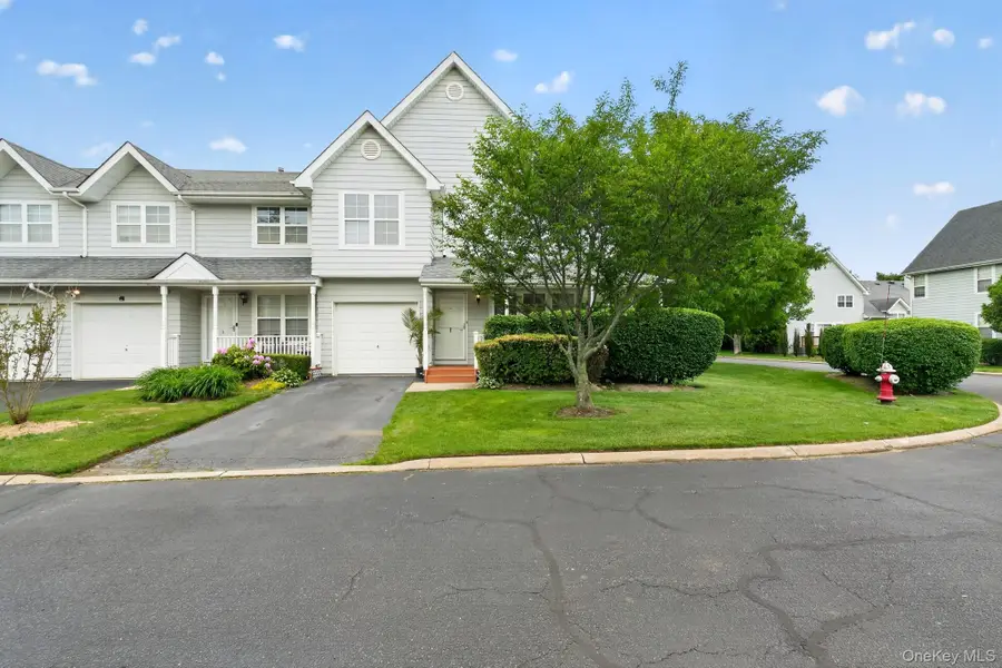 1 Summerfield Circle, Central Islip, NY 11722 - #2