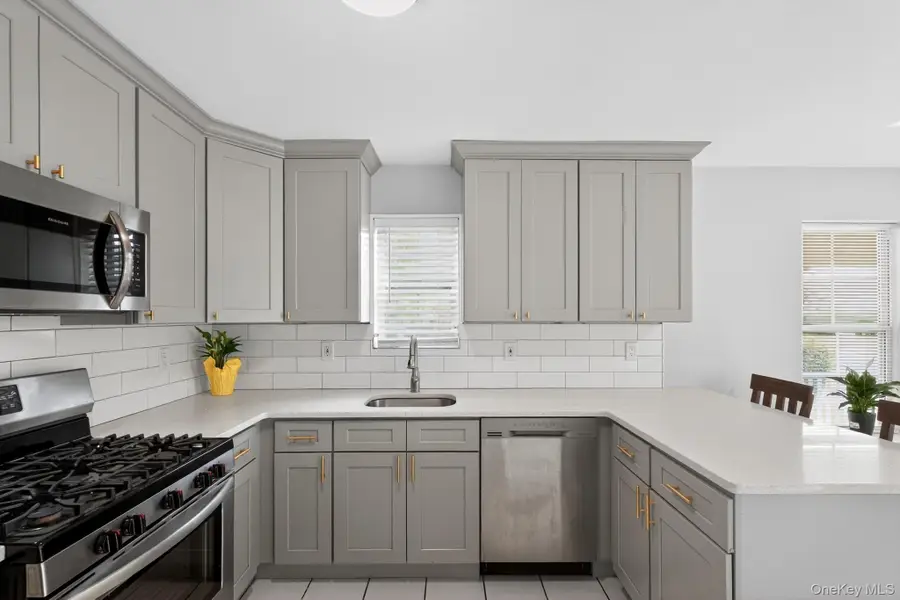 1 Summerfield Circle, Central Islip, NY 11722 - #3