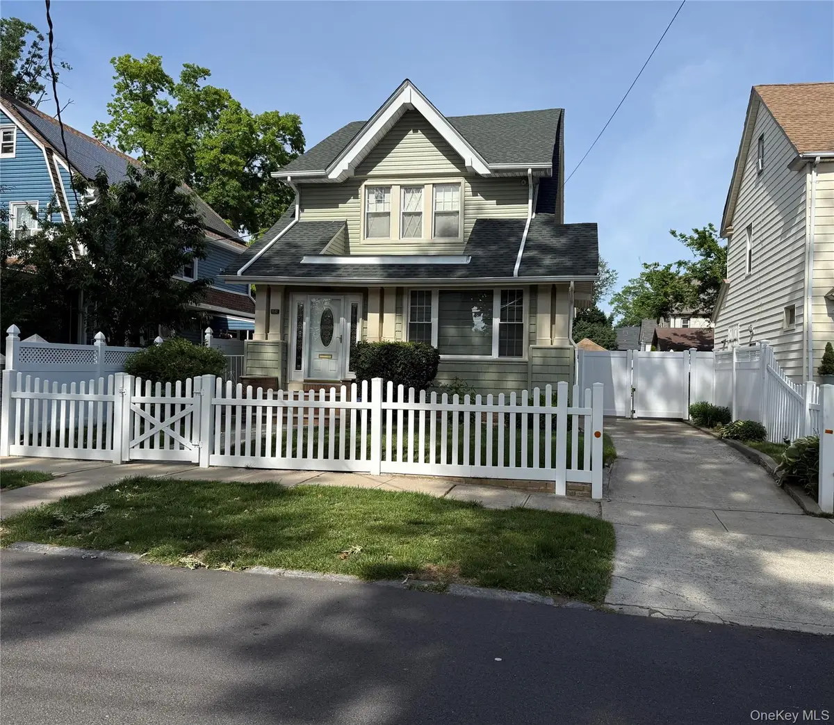 110-07 196th Street, Saint Albans, NY 11412 - #1