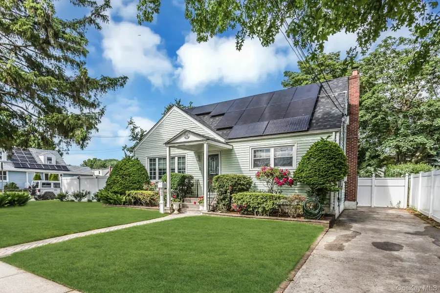 93 Gilroy Avenue, Uniondale, NY 11553 - #2