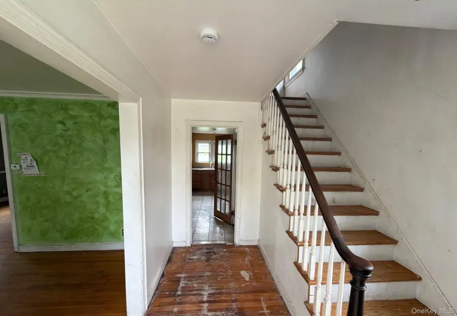 79 Elmwood Avenue, Hempstead, NY 11550 - #2