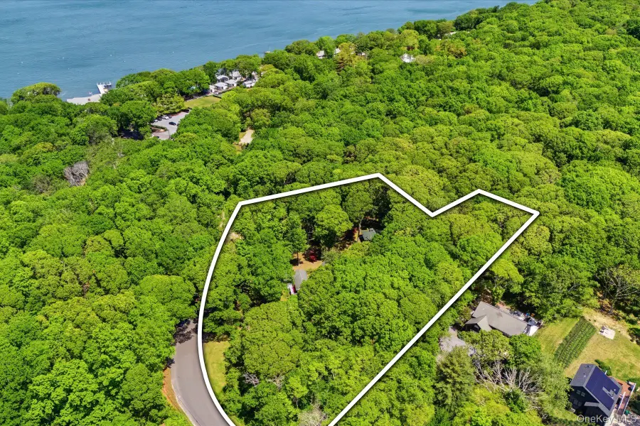 2 Prospect Avenue, Shelter Island, NY 11964 - #2