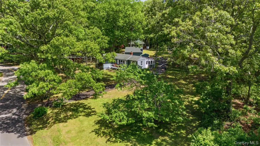 2 Prospect Avenue, Shelter Island, NY 11964 - #3