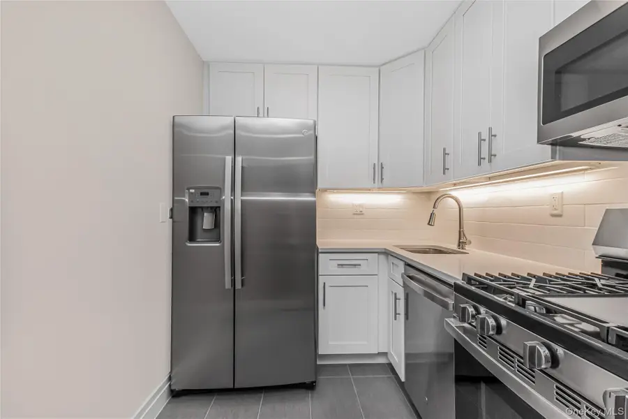 3333 Henry Hudson Parkway #18C, Bronx, NY 10463 - #3