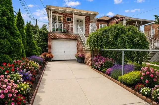 1103 Rhinelander Avenue, Bronx, NY 10461 - #1