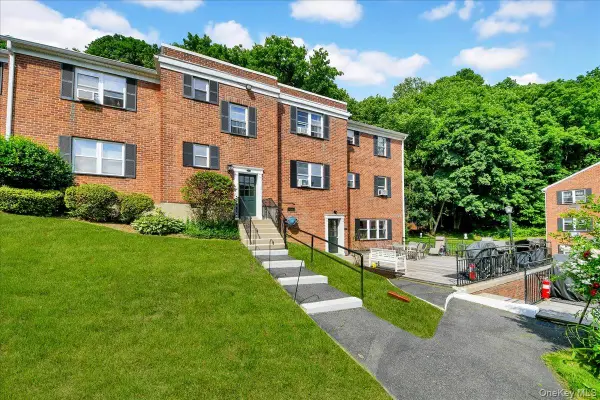 125-3 S. Highland Avenue #C5, Ossining, NY 10562