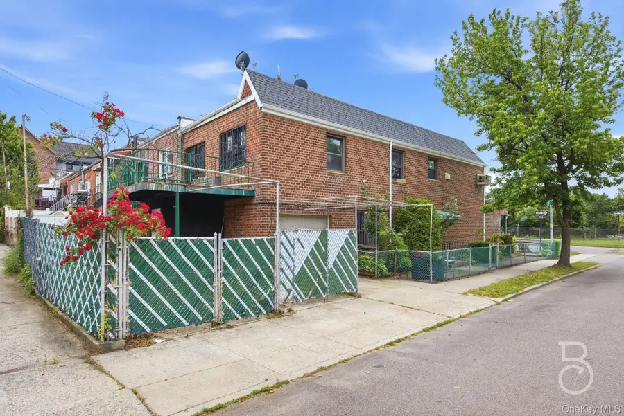 63-01 Borden Avenue, Maspeth, NY 11378 - #3