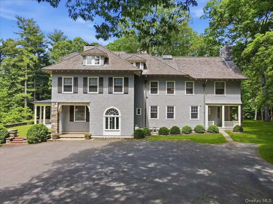 254 Mclain Street, Bedford Corners, NY 10549 - #3