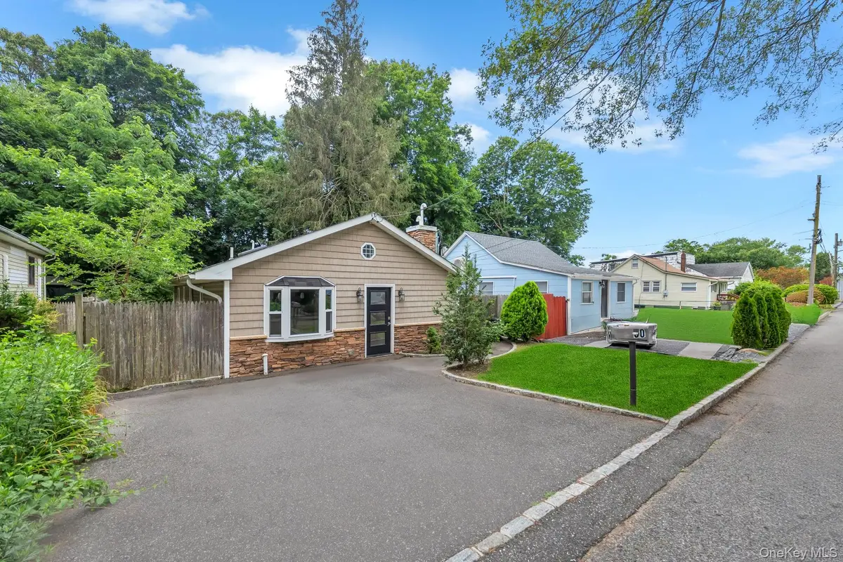 30 Harding Road, Ronkonkoma, NY 11779 - #1