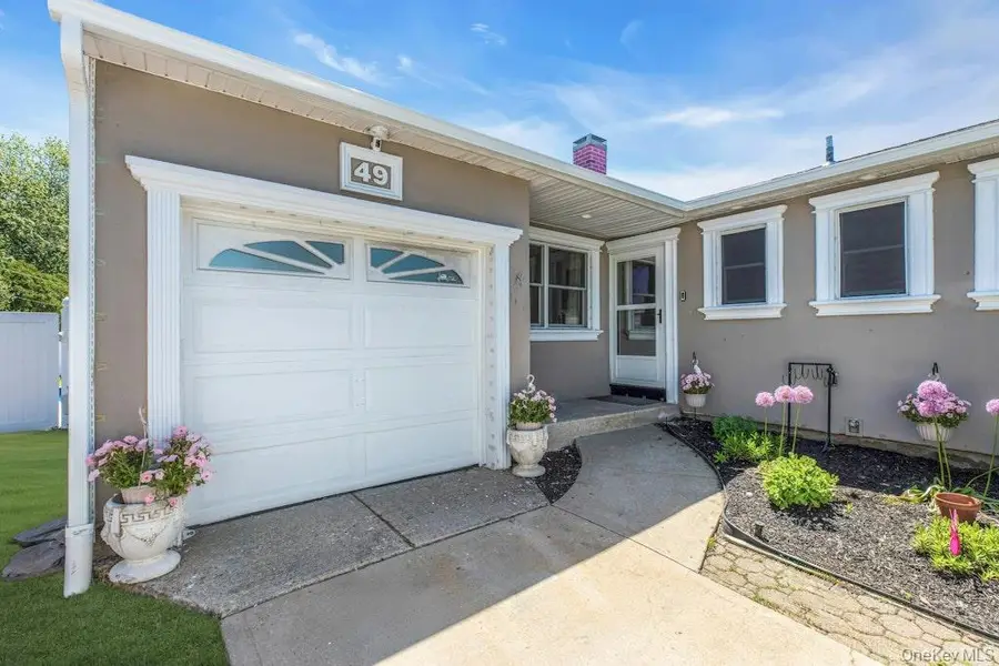 49 Miller Avenue, Port Jefferson Station, NY 11776 - #3