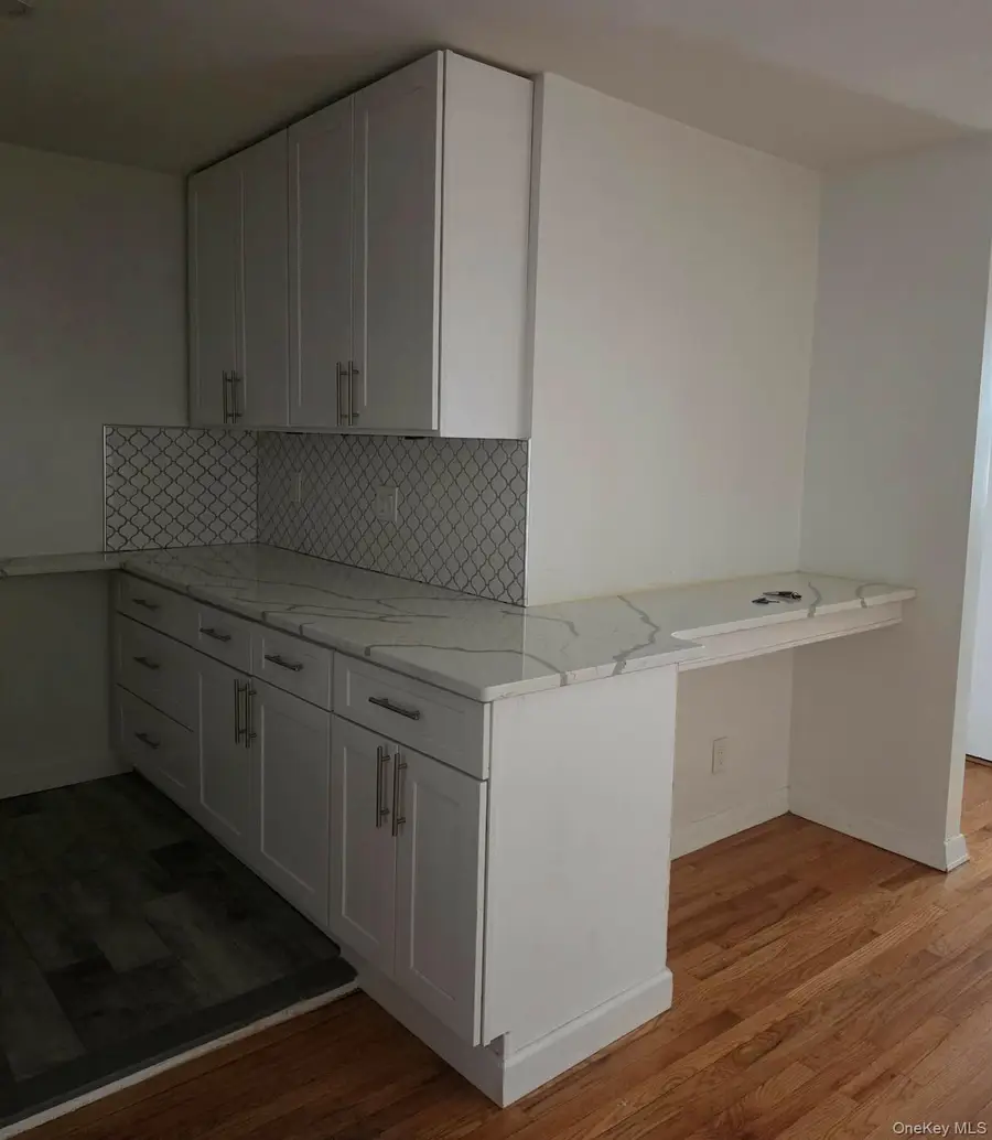 530 Riverdale Avenue #3K, Yonkers, NY 10705 - #3