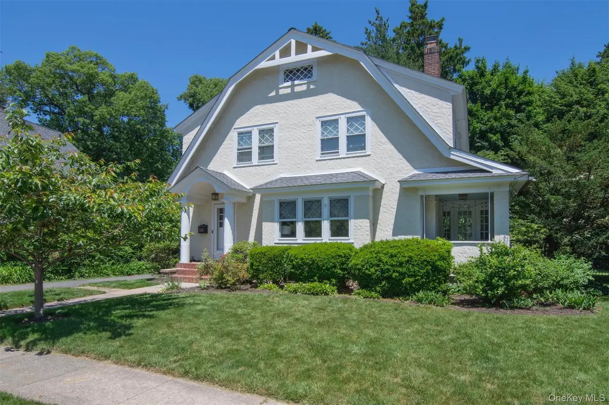 162 Ellison Avenue, Bronxville, NY 10708 - #1