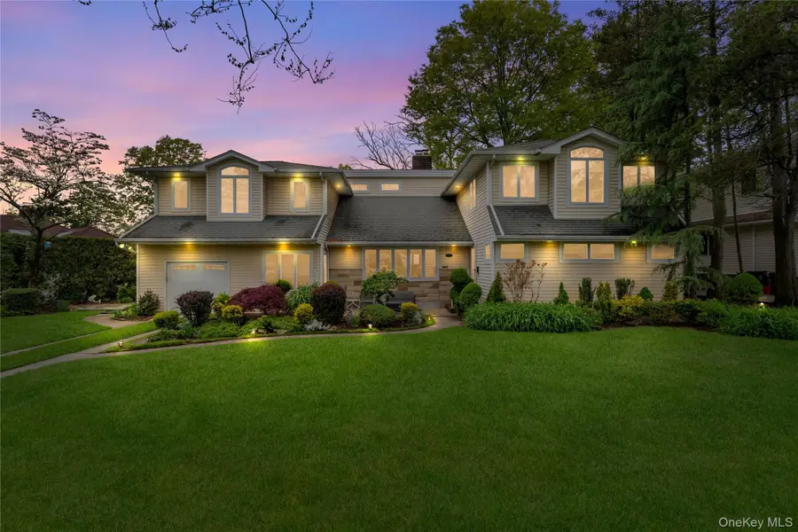 565 Mohawk Road, West Hempstead, NY 11552 - #2