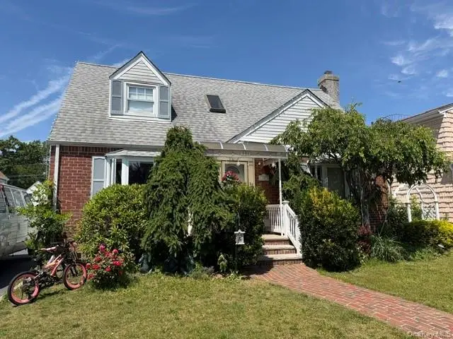 231 Dorchester Road, Garden City, NY 11530 - #2