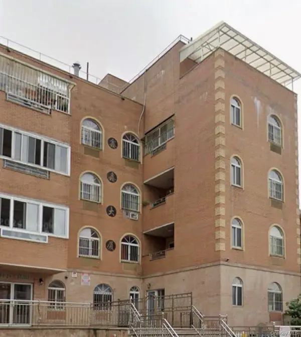 11128 37th Avenue #3D, Corona, NY 11368