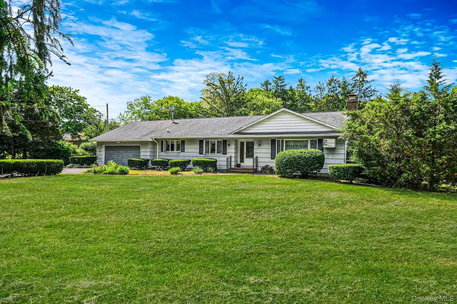 202 Waverly Avenue, Medford, NY 11763 - #3