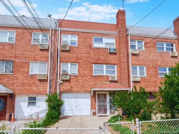 42 Autumn Avenue, Brooklyn, NY 11208