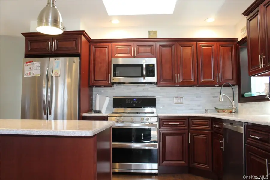 860 Udall Road, West Islip, NY 11795 - #2