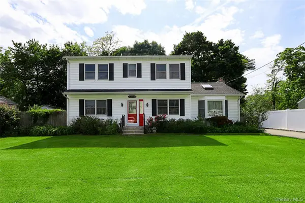 1372 Pine Drive, Bay Shore, NY 11706