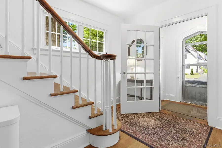 35 Prescott Avenue, White Plains, NY 10605 - #3