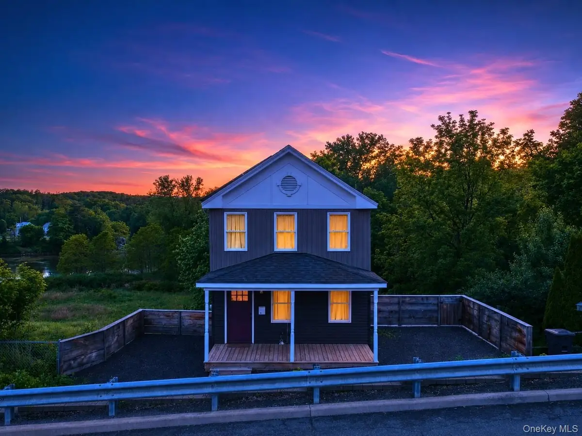 631 Main Street, Catskill, NY 12414 - #1