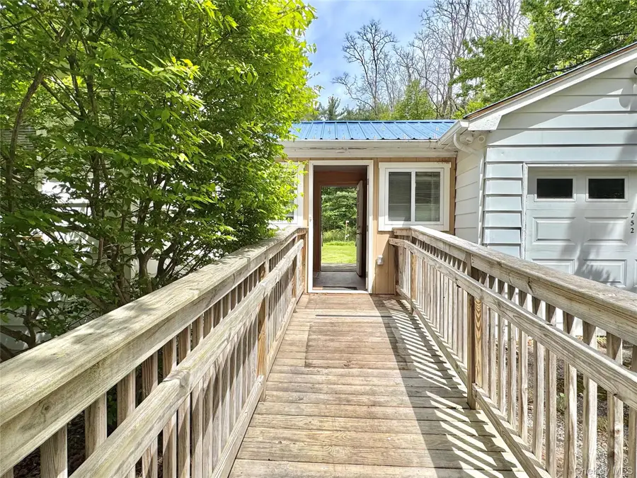 752 Old Route 23, Acra, NY 12405 - #2