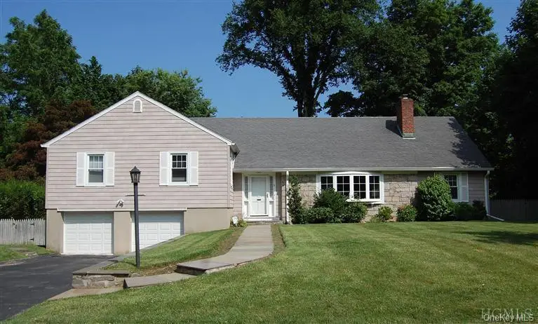 6 Oakstwain Road, Scarsdale, NY 10583 - #1