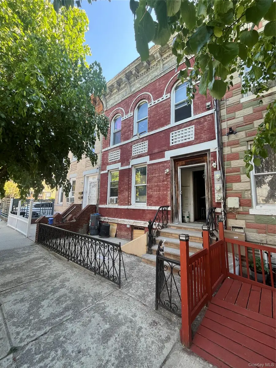 593 Warwick Street, Brooklyn, NY 11207 - #3
