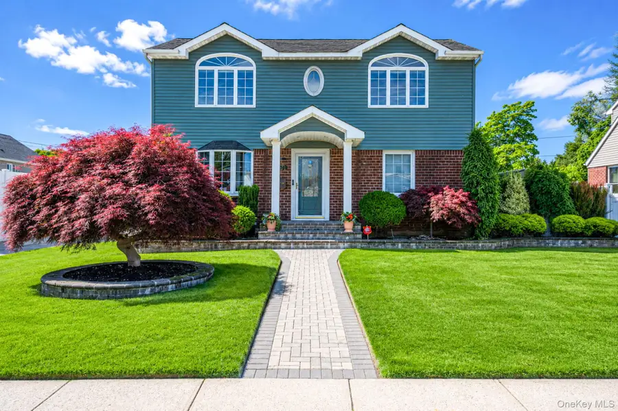 2454 Jefferson Street, East Meadow, NY 11554 - #2