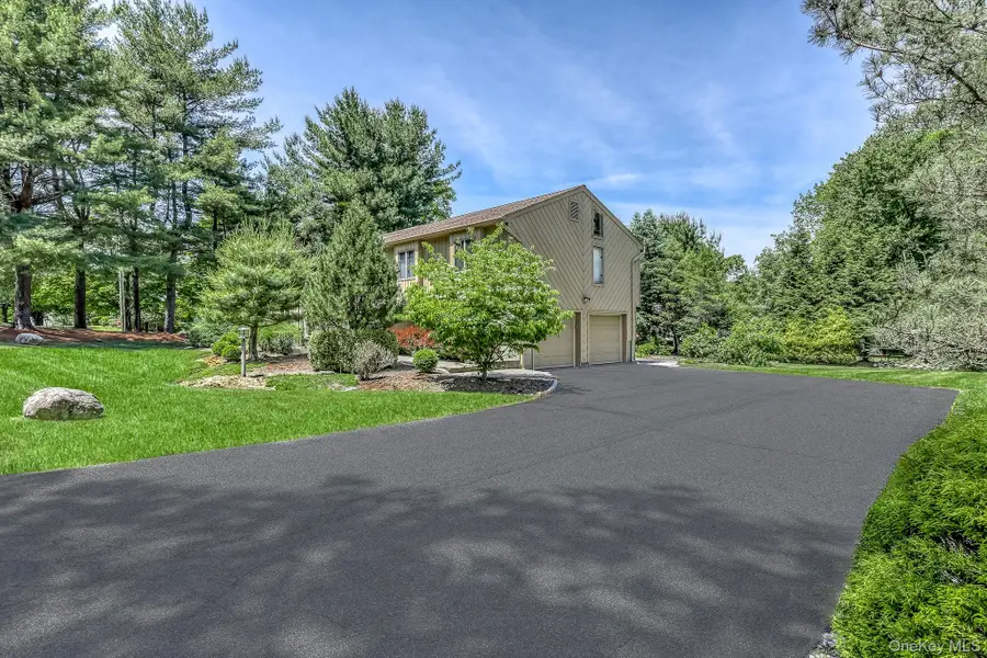 15 Caroll Drive, Suffern, NY 10901 - #3