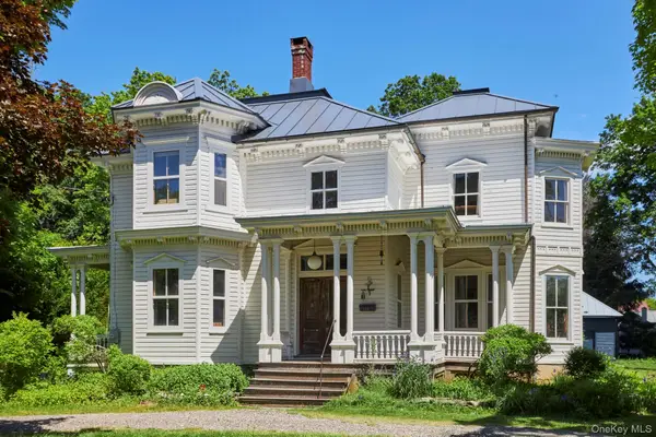 31 Chestnut Street, Rhinebeck, NY 12572
